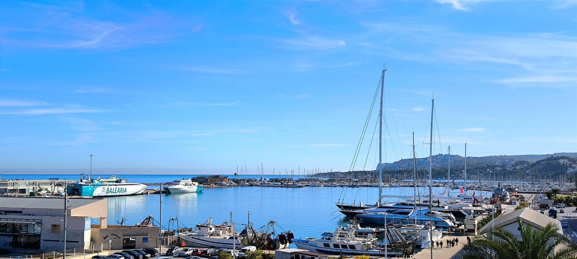 Atico Port Views By Costa Appartement